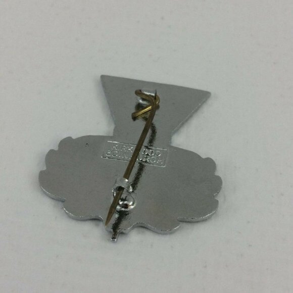 Vintage Air Canada Glasgow 1985 Silver Broom World Curling Championship Pin - Picture 6 of 12